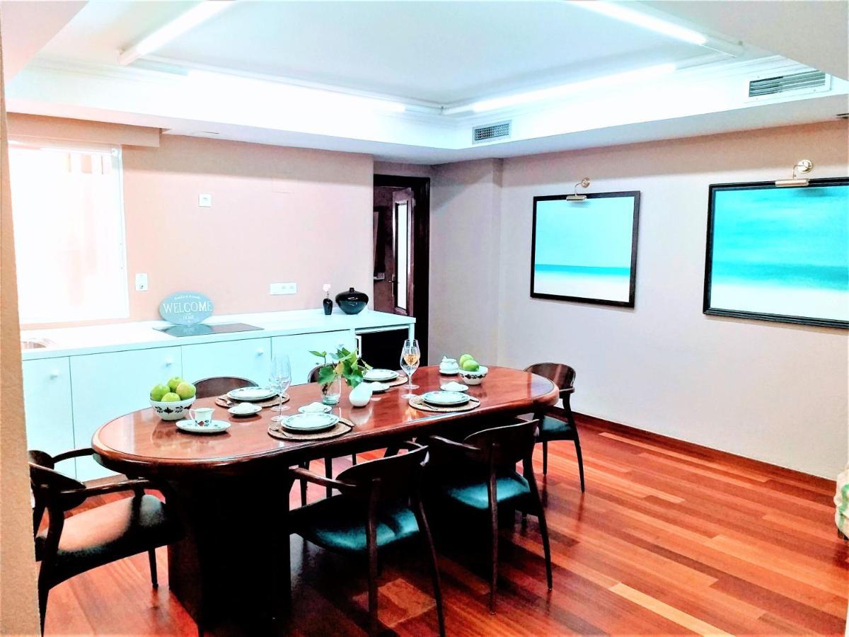 Large Apartment With Large And Sunny Terrace - Garden & Outdoor Gym , Alicante Center エクステリア 写真