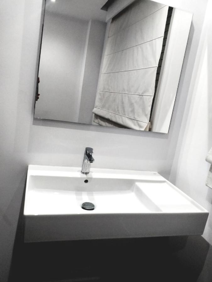 Large Apartment With Large And Sunny Terrace - Garden & Outdoor Gym , Alicante Center エクステリア 写真